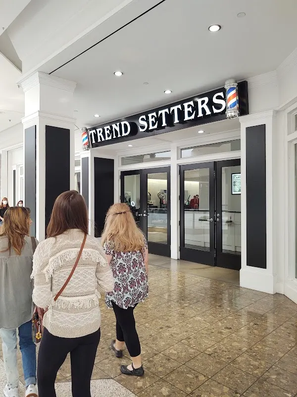 Trendsetters barbershop Southlake Mall — Barber shop in Merrillville